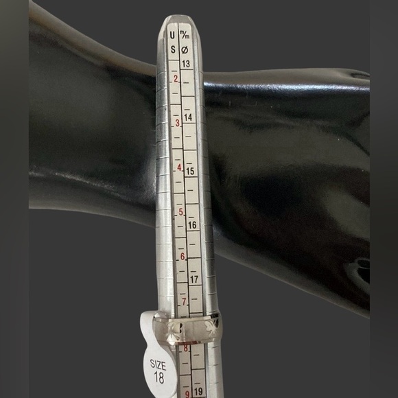 Band Rings Lot of 6 US Size 7-8 (MM) 18 Men Women Assorted Designs Rainbow NEW - Picture 3 of 10